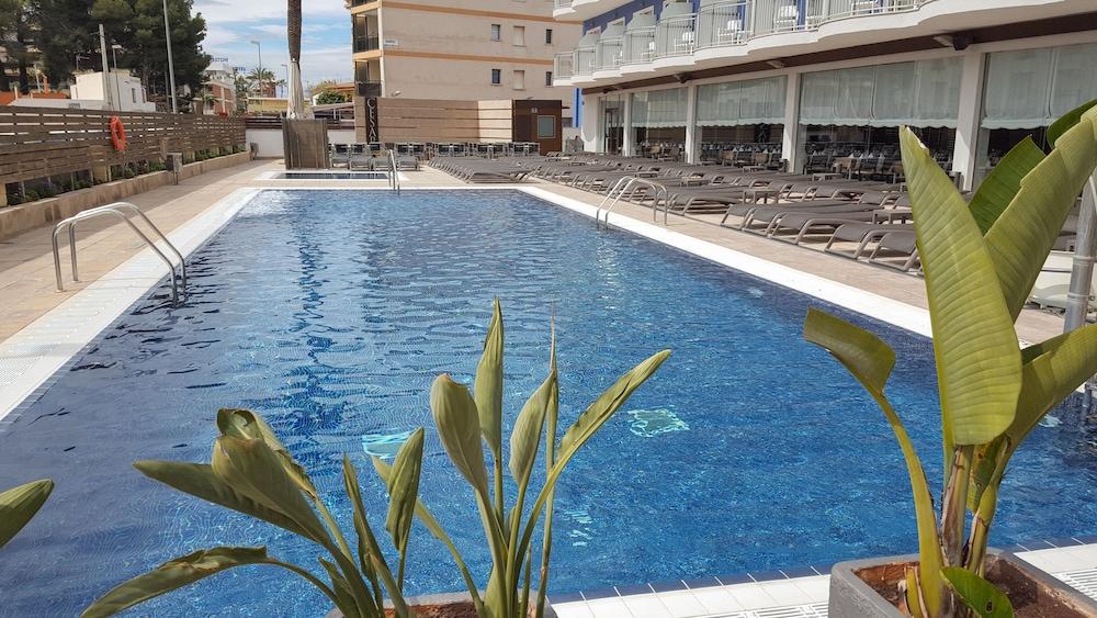 Hotel Cesar Augustus Cambrils Exterior photo